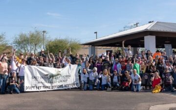 900 bike riders rally for the horses!