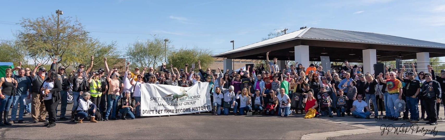 900 bike riders rally for the horses!
