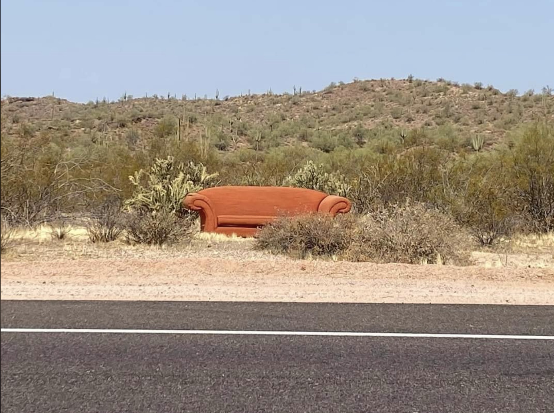 Who dropped this couch off, Joey Tribiani from friends?